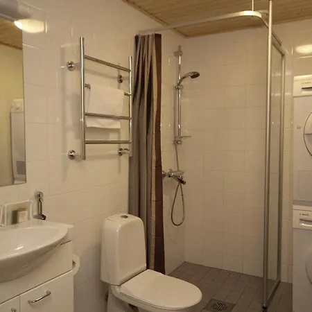 Gella Saukonpaadenranta 4 Appartement *